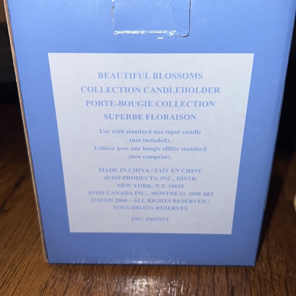 Avon 2004 Beautiful Blossoms Candleholder. Use with tapered candle. NIB. 5" x 3" - Picture 6 of 6